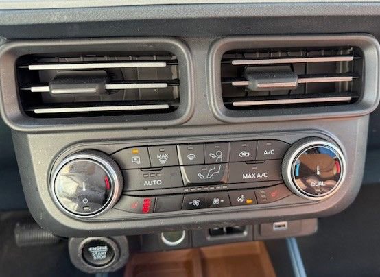 Used 2024 Ford Maverick Lariat w/ 4K Tow Package image 12