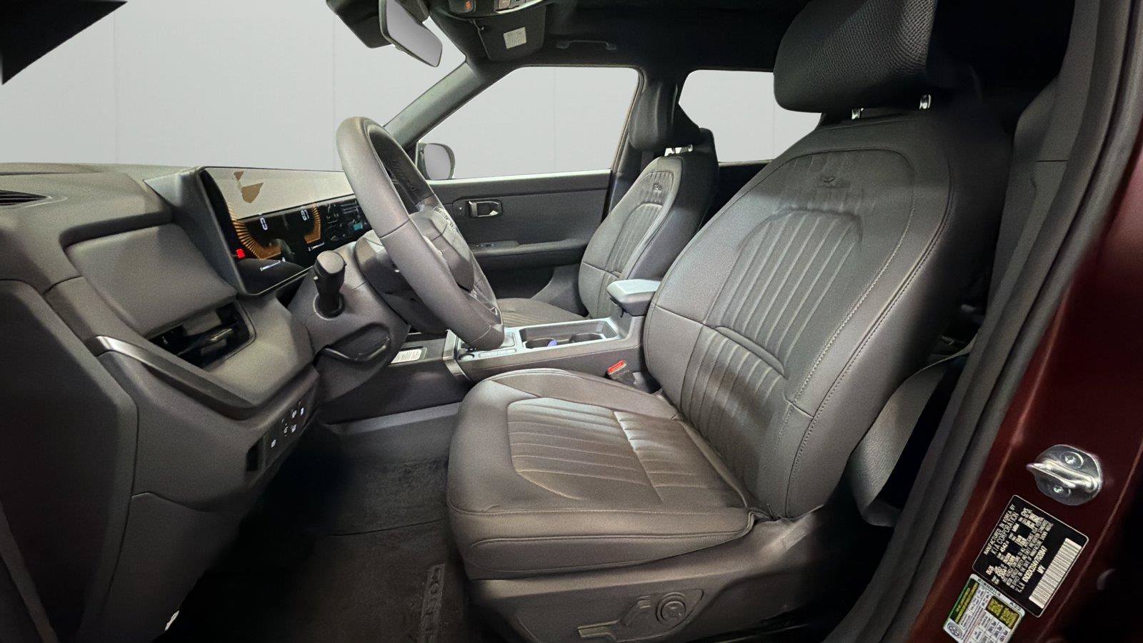 New 2027 Kia Seltos X-Line S w/ X-Line S Premium Package AWD/4WD image 10