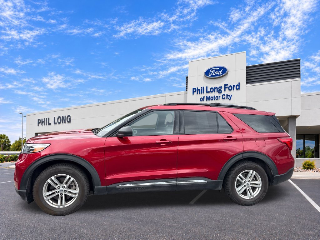 Certified 2020 Ford Explorer XLT RWD image 4