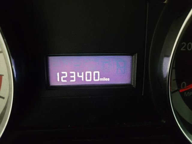 Used 2017 Dodge Grand Caravan SE image 3