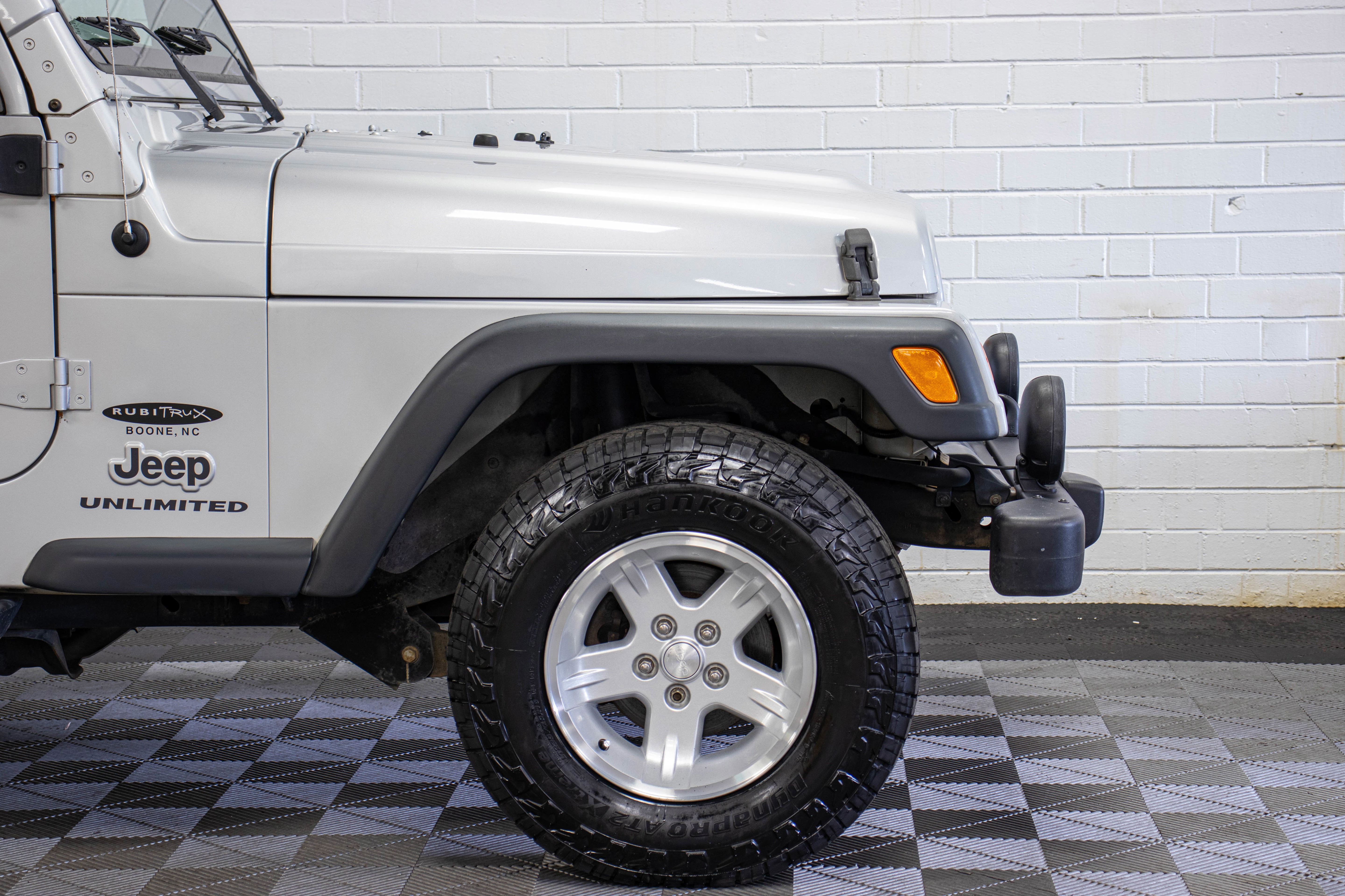 Used 2006 Jeep Wrangler Unlimited AWD/4WD image 10