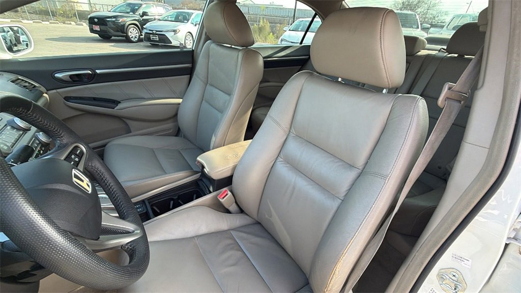 Used 2011 Honda Civic EX-L image 18