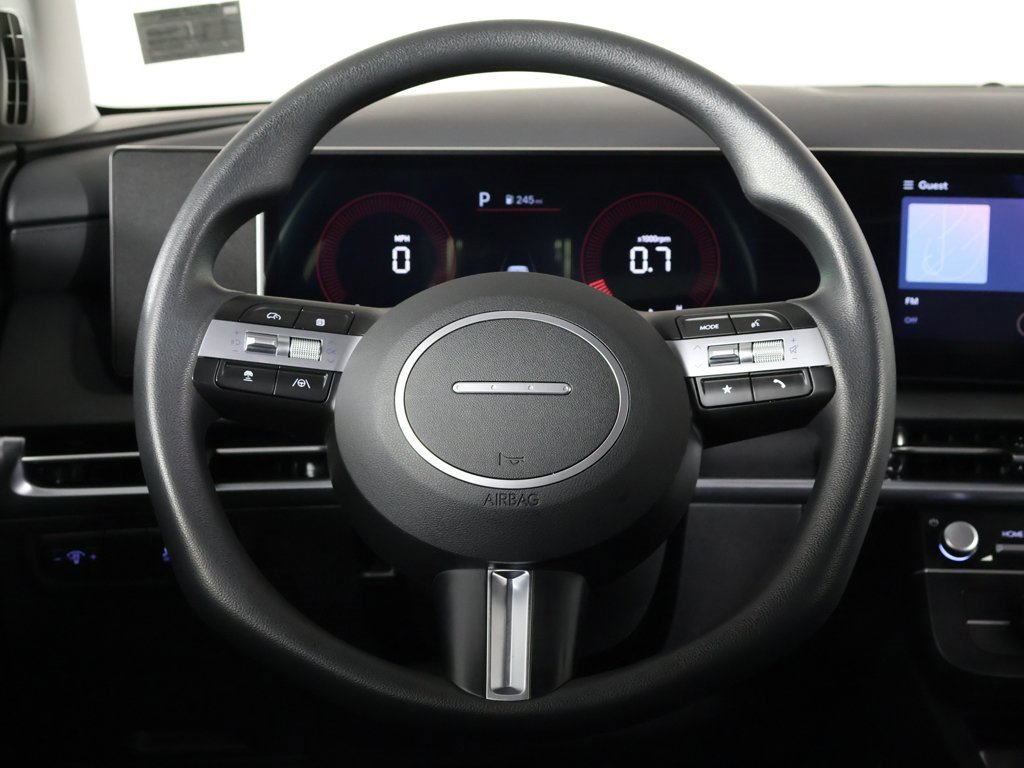 Certified 2025 Hyundai Tucson SE image 31