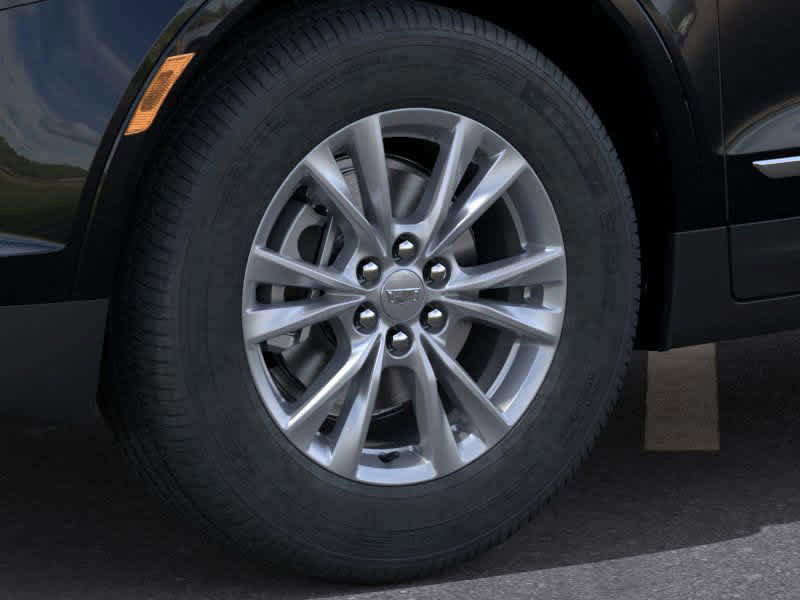 New 2025 Cadillac XT5 Luxury image 9