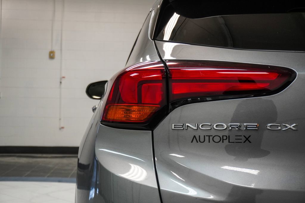Used 2023 Buick Encore GX Preferred image 37