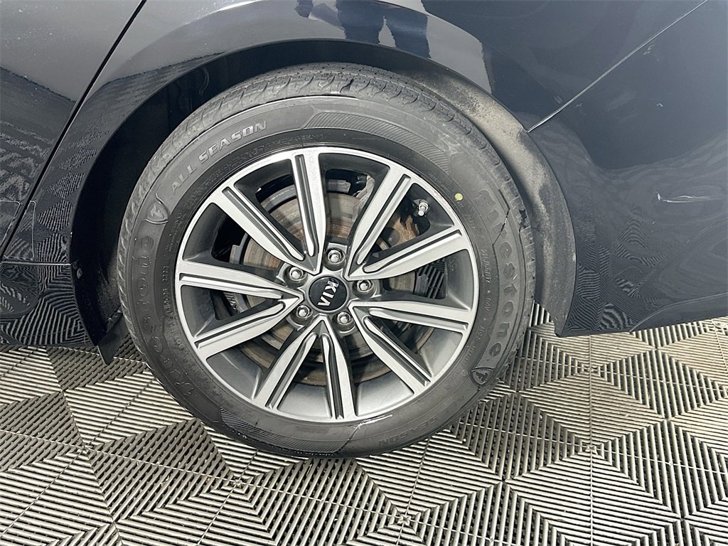 Used 2020 Kia Optima Premium image 33