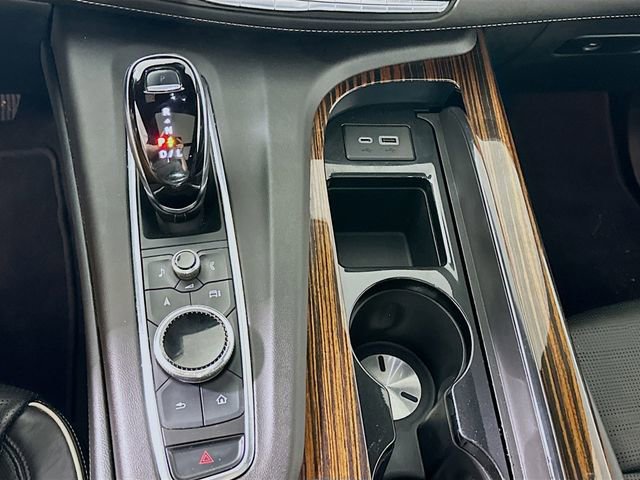 Used 2023 Cadillac Escalade ESV Premium Luxury image 18