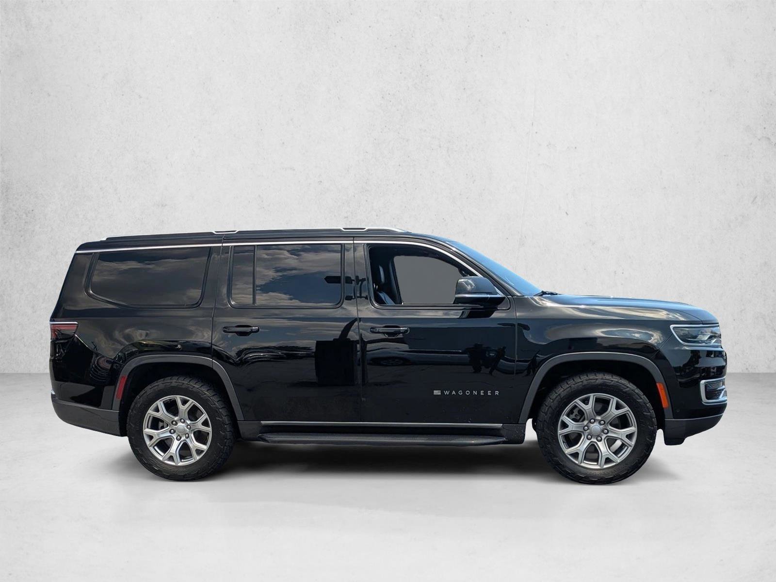 Used 2022 Jeep Wagoneer Series I w/ Premium Group I RWD video 4