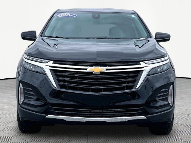 Used 2024 Chevrolet Equinox LT AWD/4WD image 2