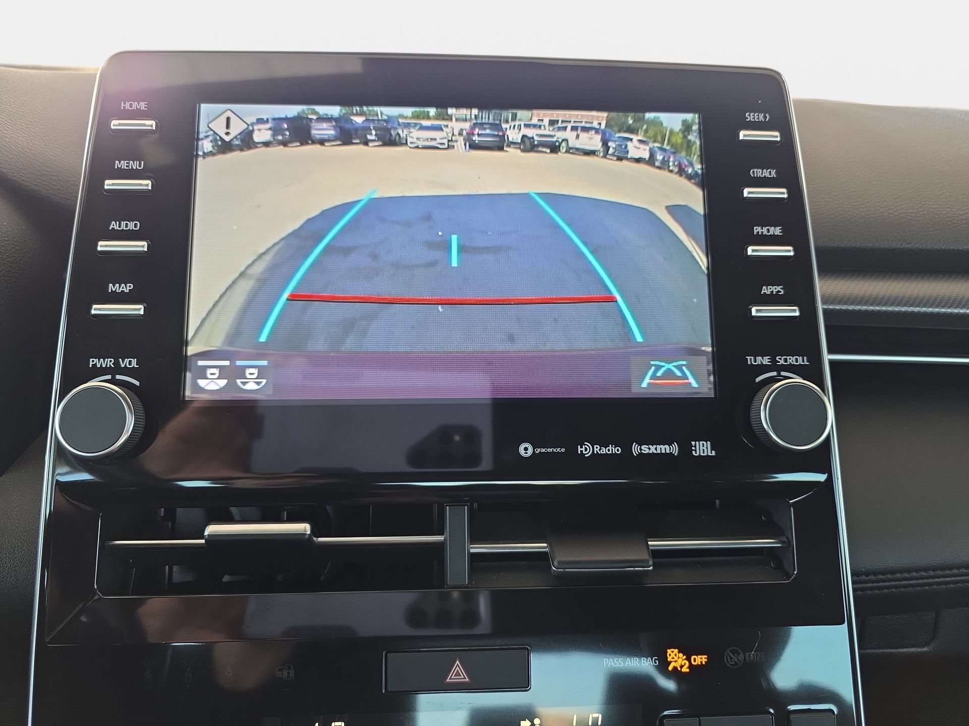 Used 2020 Toyota Avalon XSE FWD image 22
