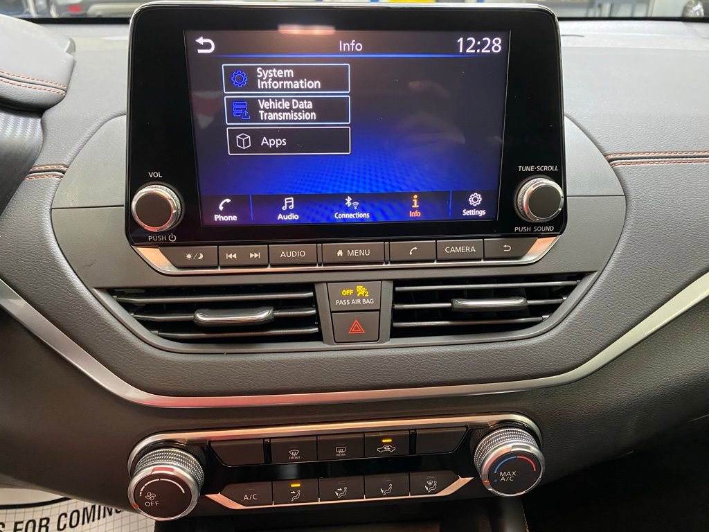 Used 2022 Nissan Altima 2.5 SR image 38