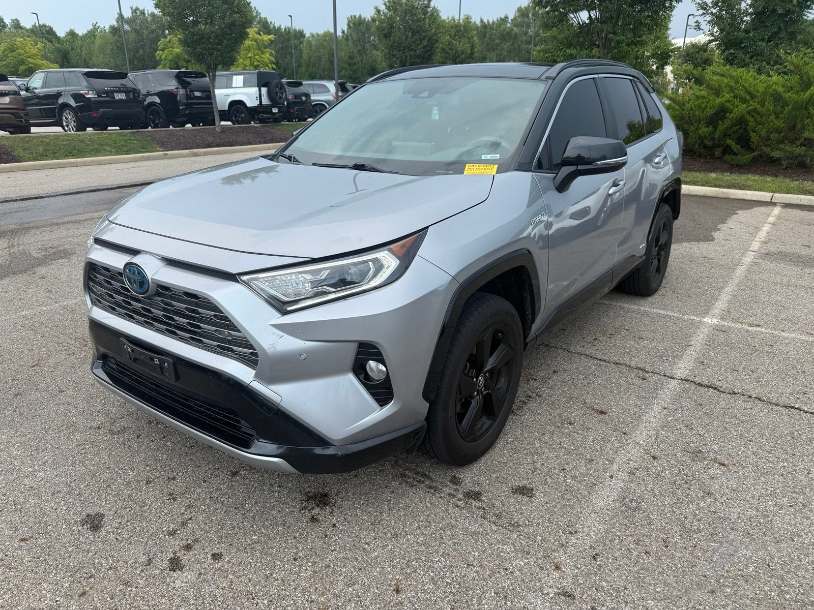 Used 2020 Toyota RAV4 XSE AWD/4WD image 1