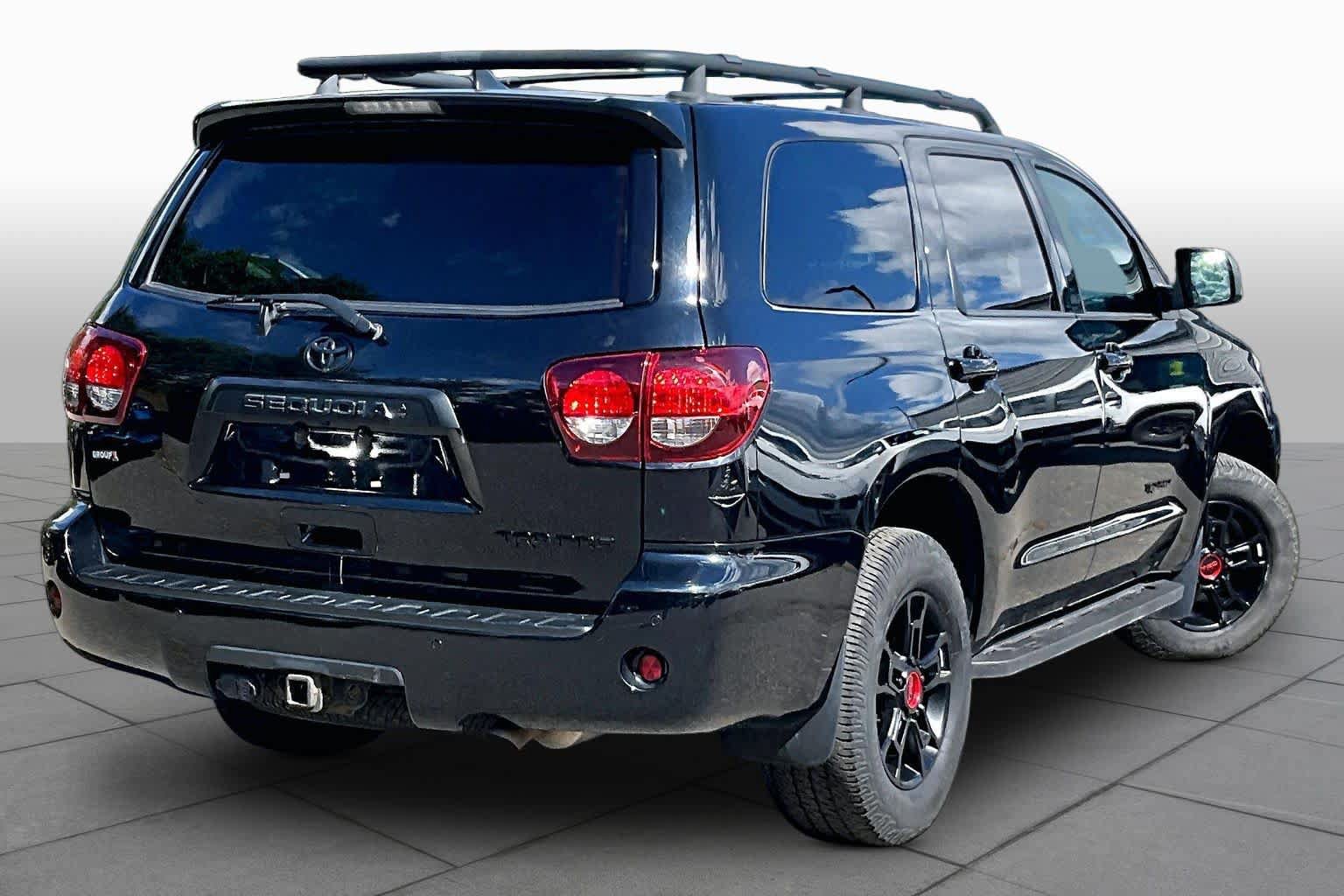 Used 2022 Toyota Sequoia TRD Pro AWD/4WD image 13