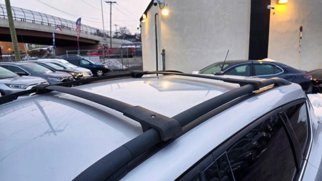 Used 2017 Ford Escape SE w/ Equipment Group 201A image 52