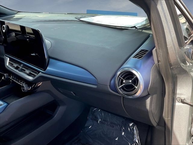 Certified 2024 Chevrolet Equinox EV LT FWD image 28