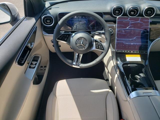 New 2025 Mercedes-Benz GLC 350e 4MATIC image 19