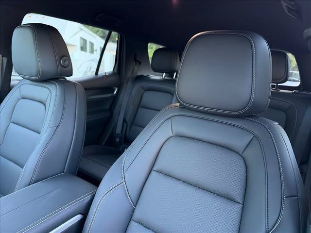 New 2027 GMC Terrain Elevation w/ Elevation Premium Package AWD/4WD image 28
