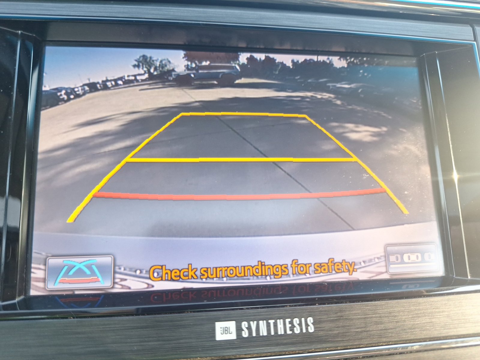 Used 2014 Toyota Avalon Limited FWD image 25