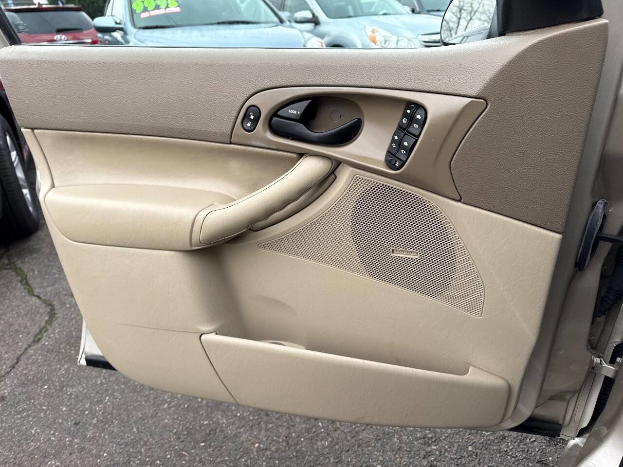 Used 2006 Ford Focus SES image 21