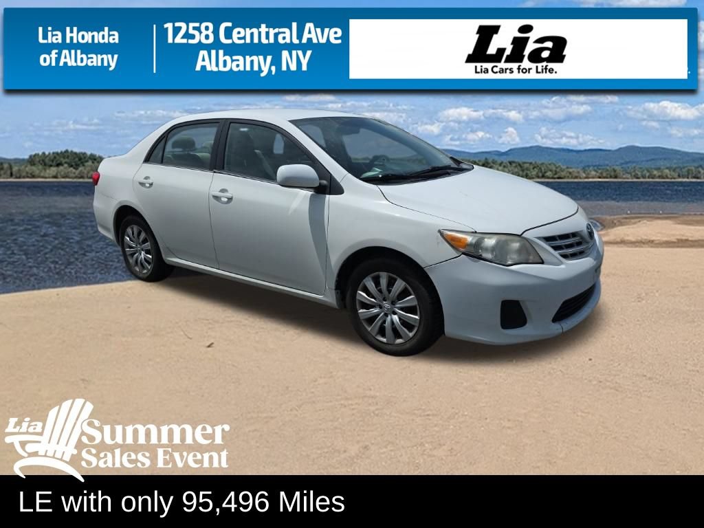Used 2013 Toyota Corolla LE FWD image 1