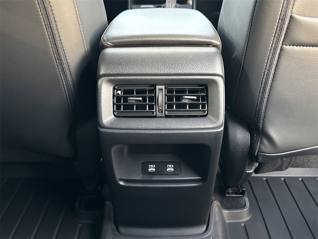 Used 2024 Honda CR-V Sport Touring image 23