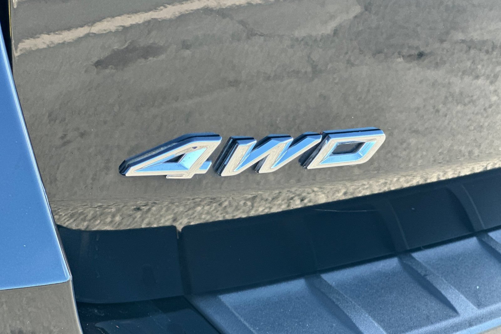 Certified 2025 Ford Explorer ST-Line AWD/4WD image 26