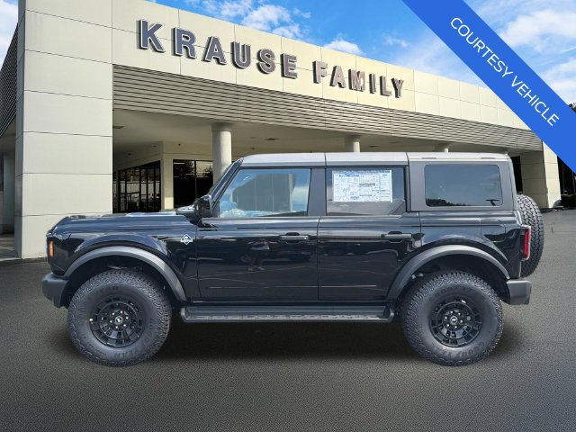 New 2026 Ford Bronco Outer Banks w/ Sasquatch Package AWD/4WD image 4