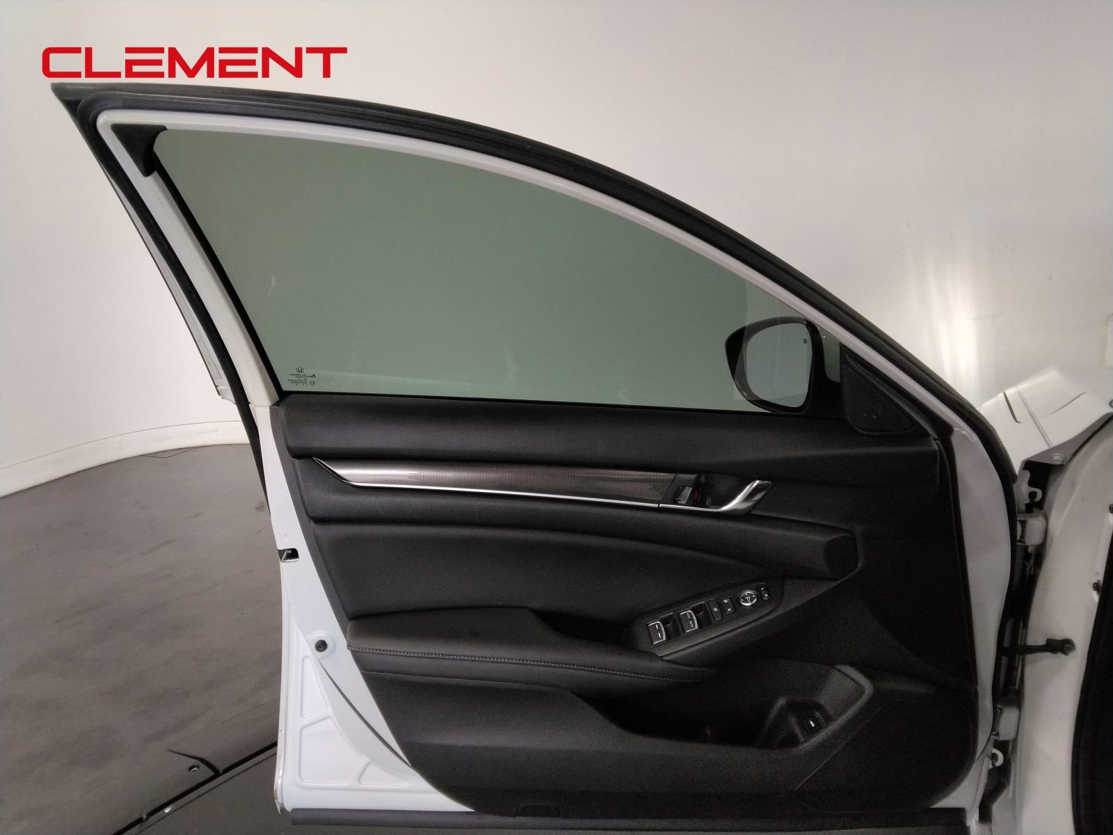 Used 2020 Honda Accord Sport image 26