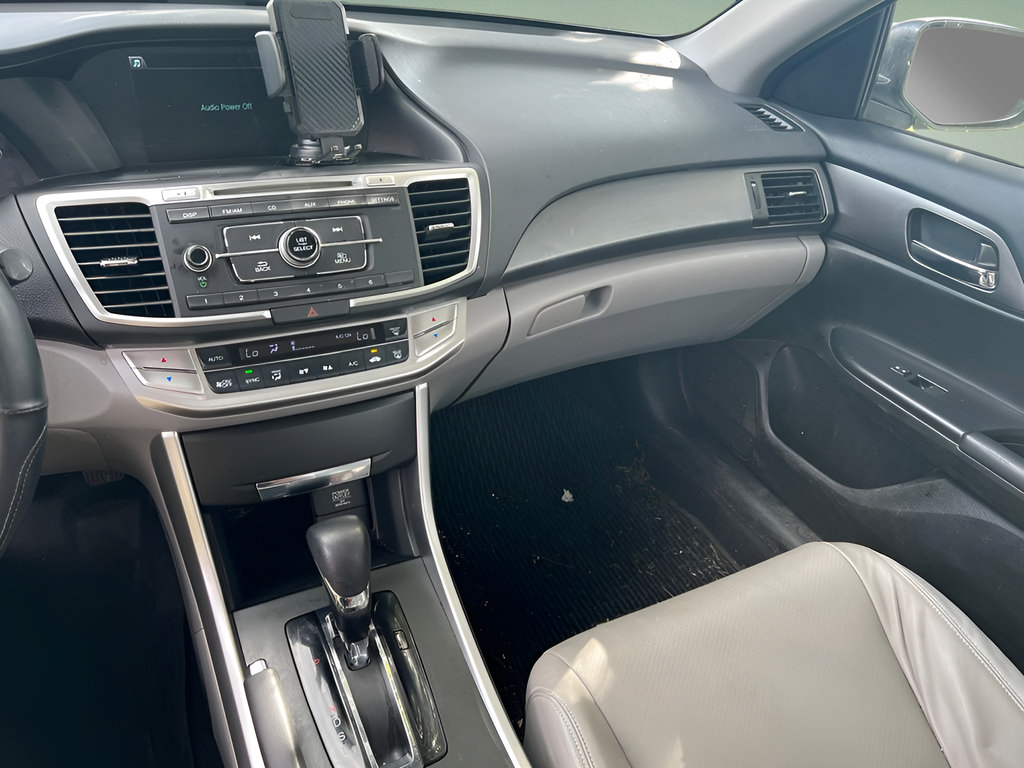 Used 2013 Honda Accord LX image 22