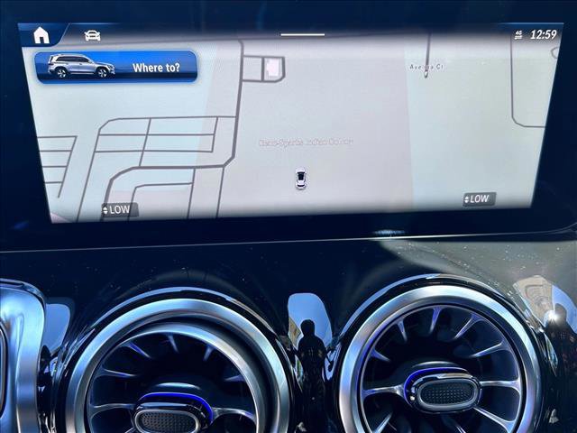 Used 2025 Mercedes-Benz GLB 250 4MATIC image 15