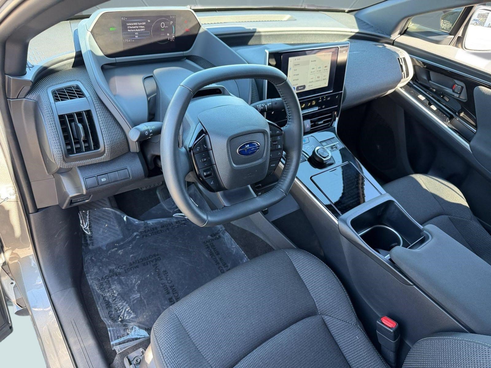 Used 2025 Subaru Solterra AWD/4WD image 4