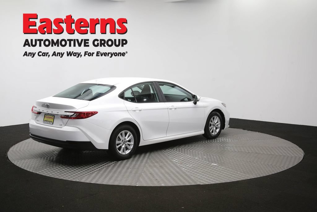 Used 2025 Toyota Camry LE FWD image 39