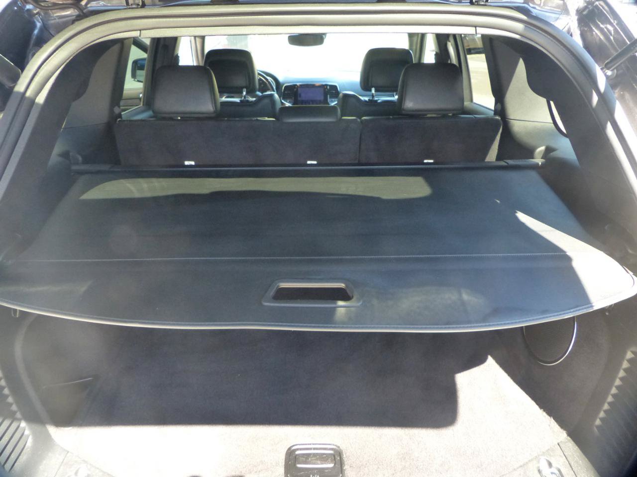 Used 2019 Jeep Grand Cherokee Overland AWD/4WD image 34