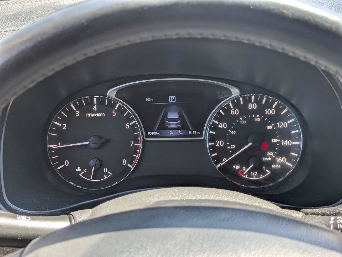 Used 2019 Nissan Pathfinder SV FWD image 14