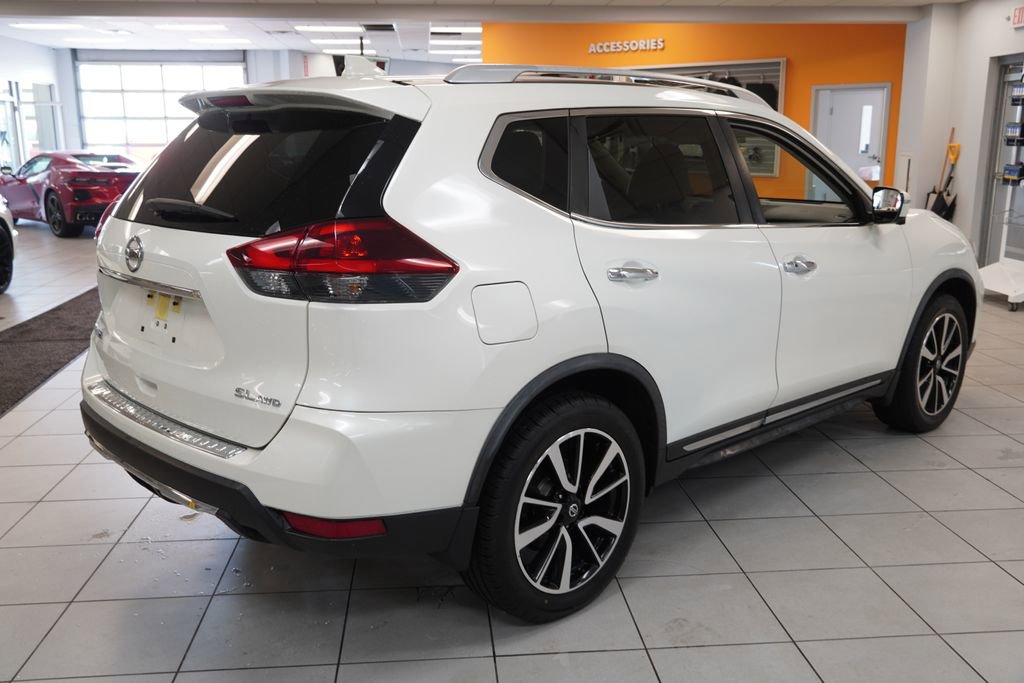 Used 2018 Nissan Rogue SL w/ Premium Package AWD/4WD image 15