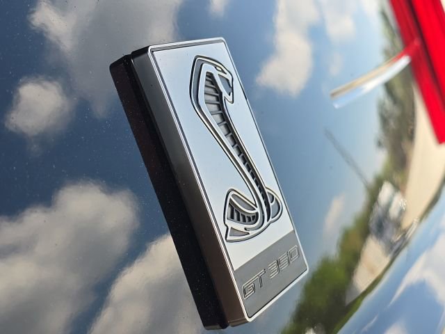 Used 2020 Ford Mustang Shelby GT350 w/ Technology Package image 11