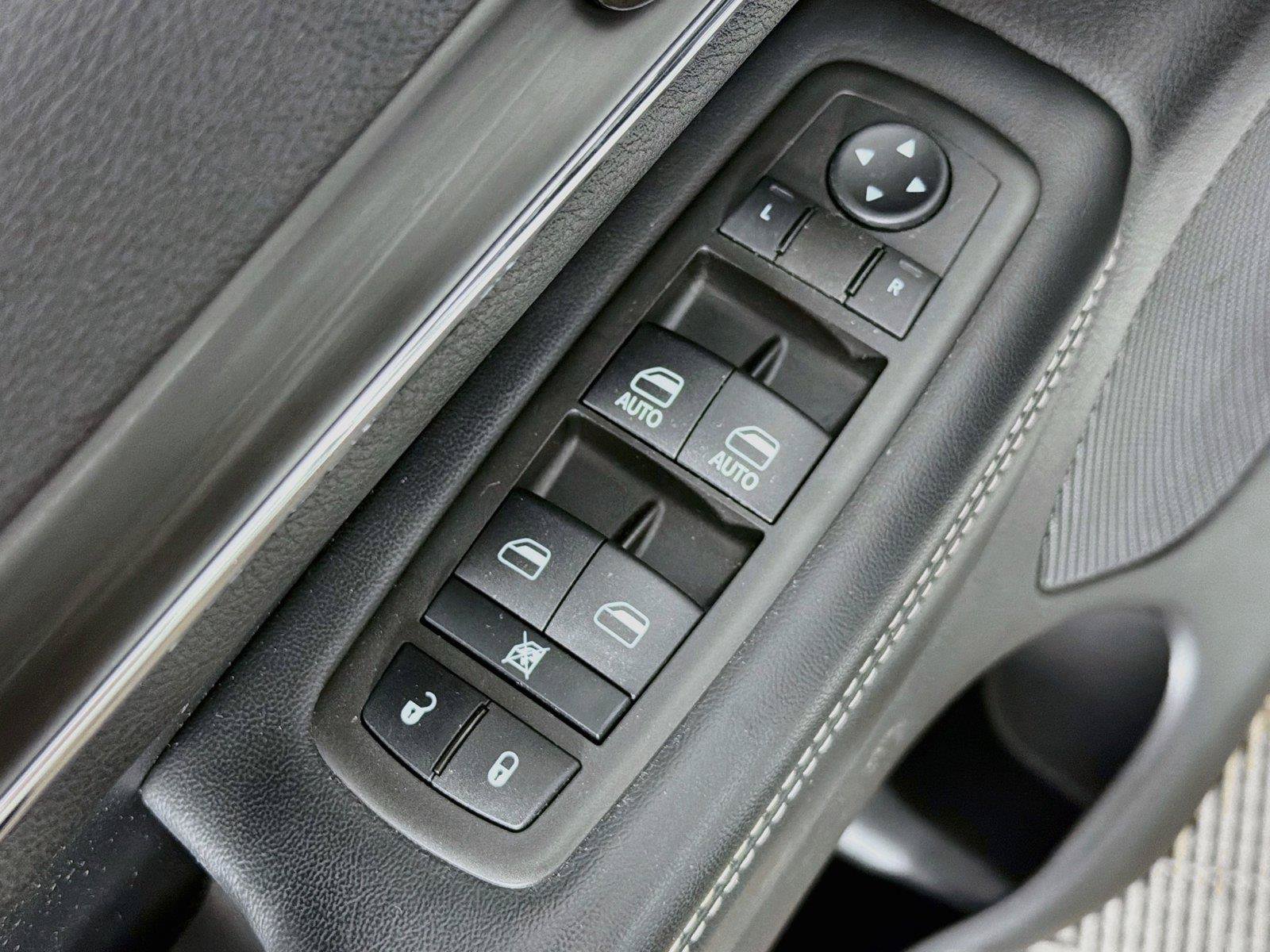 Used 2021 Jeep Grand Cherokee Limited w/ Quick Order Package 28K 80th AWD/4WD image 24