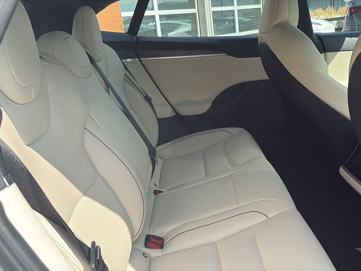 Used 2022 Tesla Model S Plaid AWD/4WD image 22