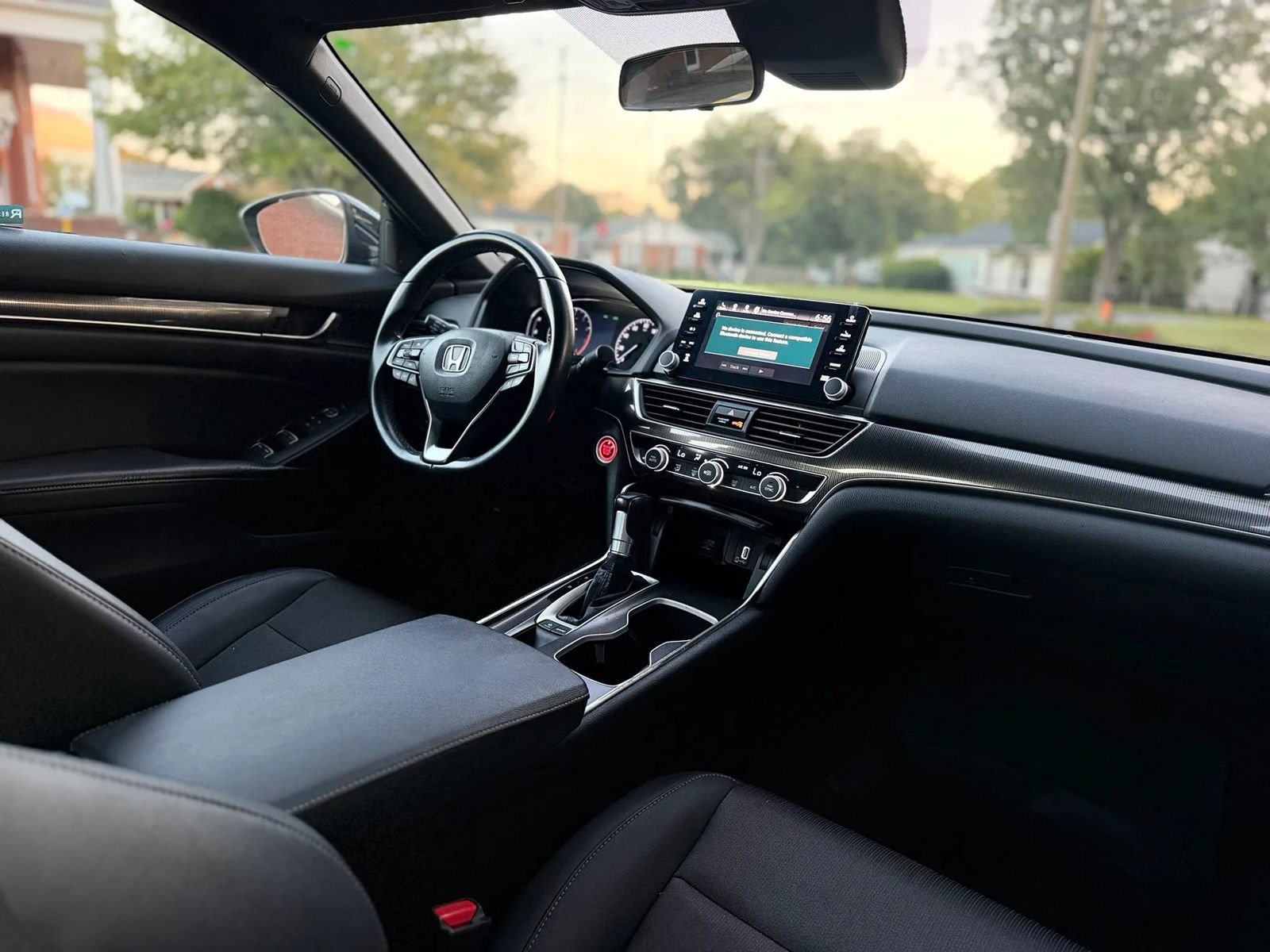 Used 2019 Honda Accord Sport image 11