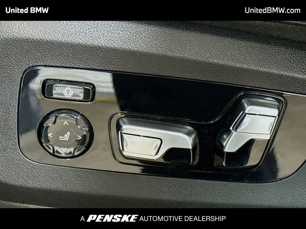 Certified 2026 BMW X7 xDrive40i AWD/4WD image 4