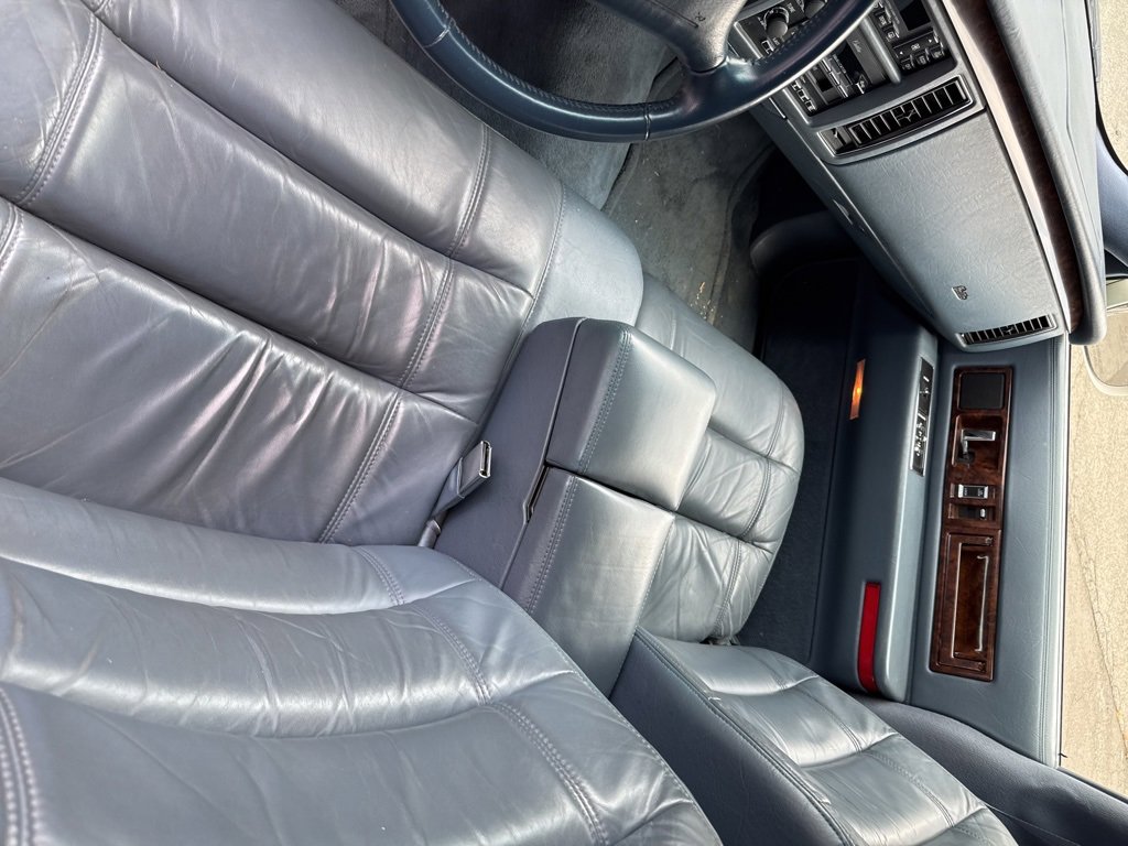 Used 1995 Cadillac Fleetwood Brougham image 17