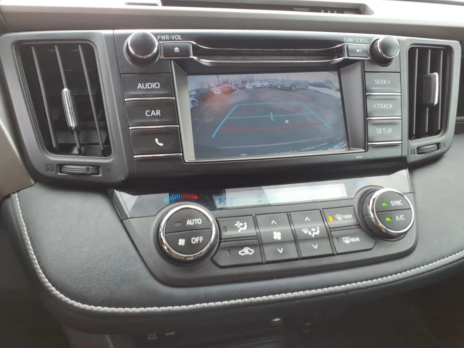 Used 2018 Toyota RAV4 XLE w/ All Weather Liner Package image 33