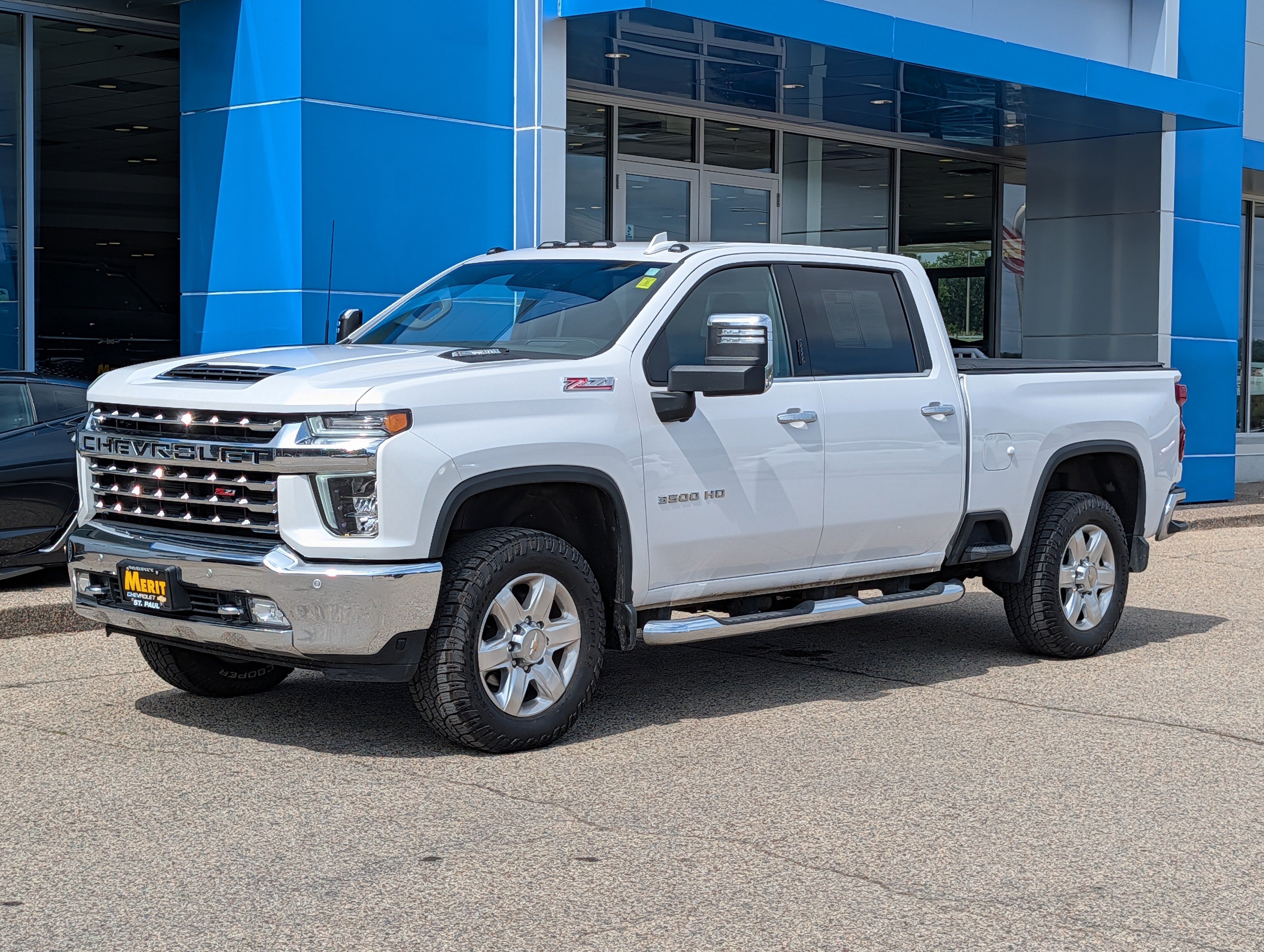 Certified 2022 Chevrolet Silverado 3500 LTZ w/ LTZ Premium Package AWD/4WD image 6