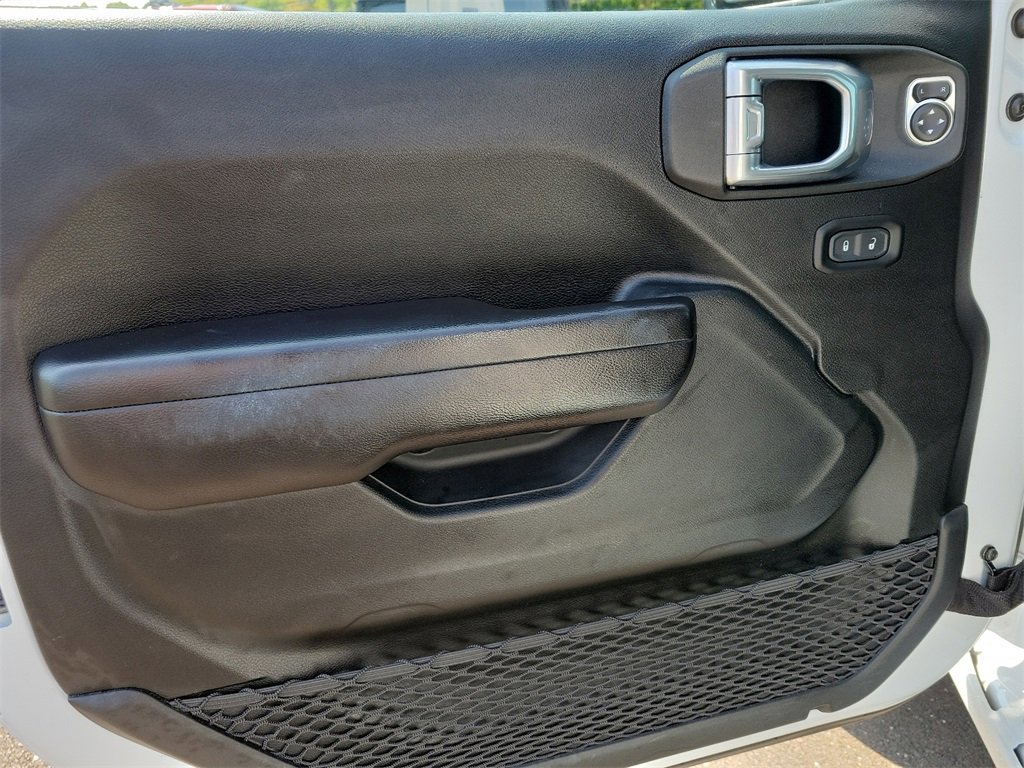 Certified 2021 Jeep Gladiator Sport image 12