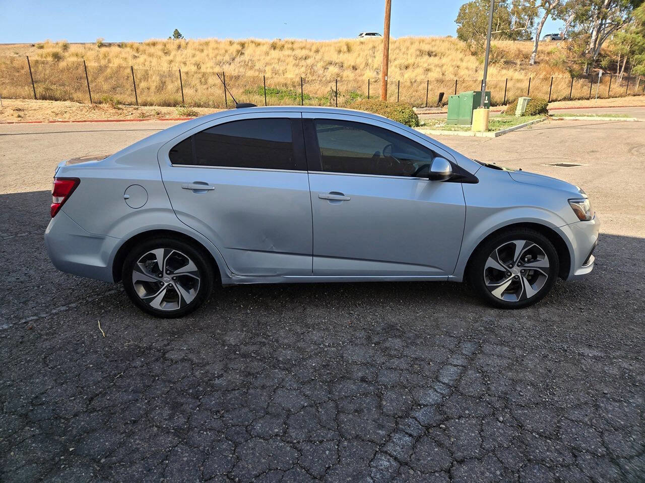 Used 2018 Chevrolet Sonic Premier FWD image 18
