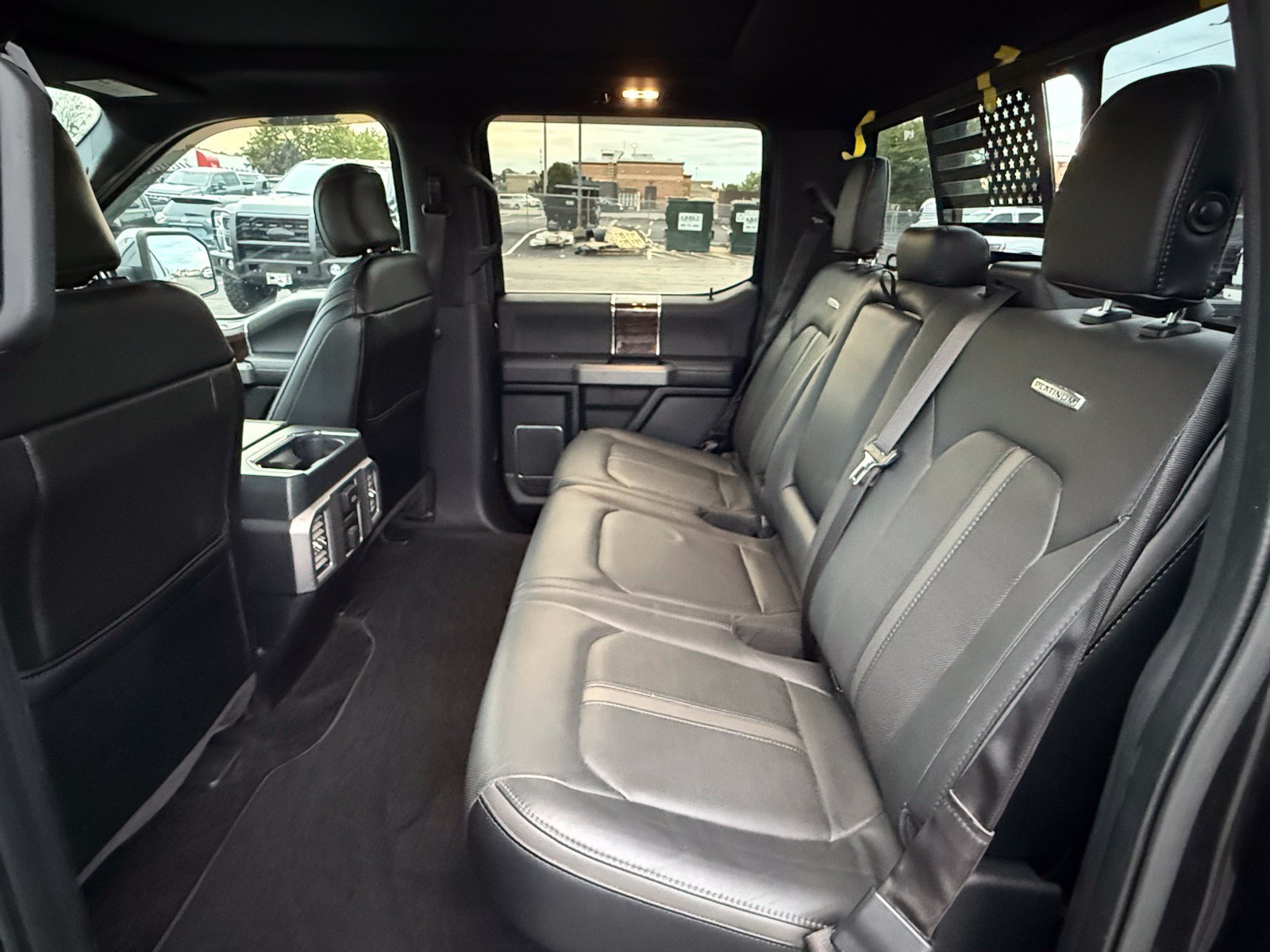 Used 2015 Ford F150 Platinum w/ Equipment Group 701A Luxury AWD/4WD image 14
