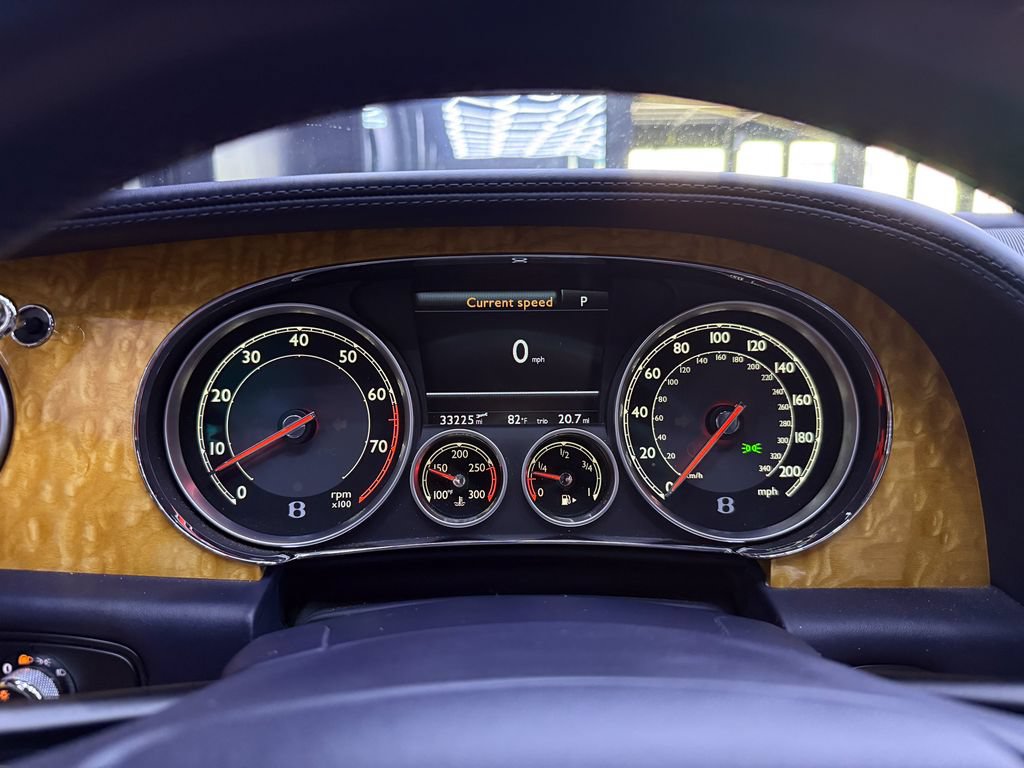 Used 2014 Bentley Flying Spur W12 AWD/4WD image 33