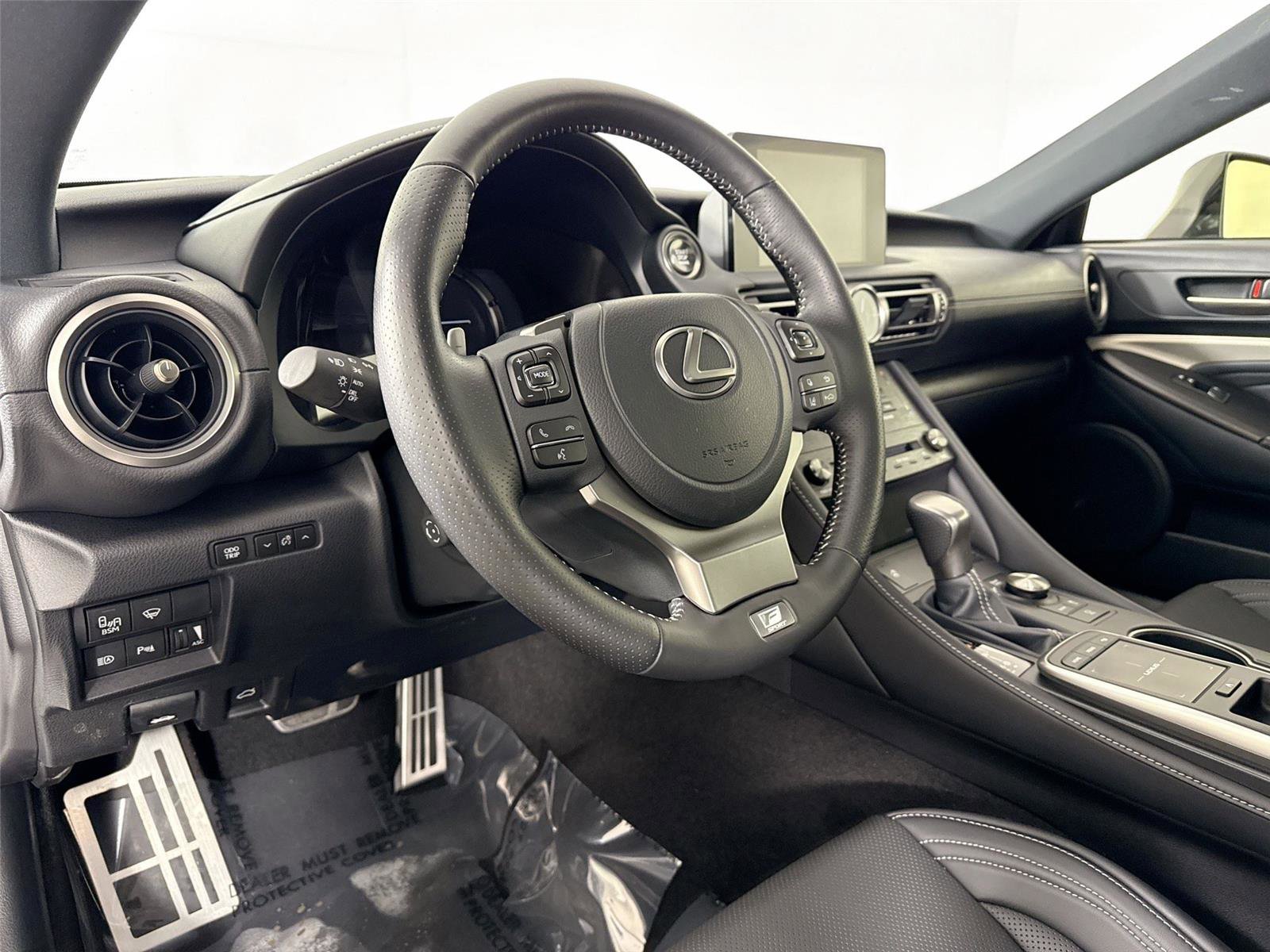 Used 2024 Lexus RC 300 F Sport image 13