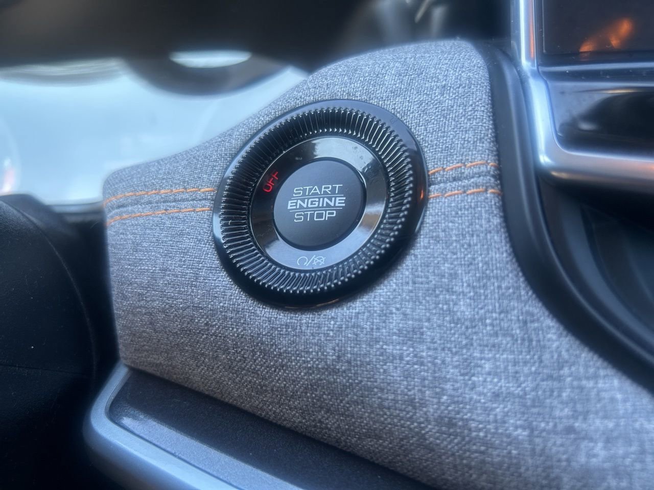 Used 2022 Jeep Compass Sport image 29