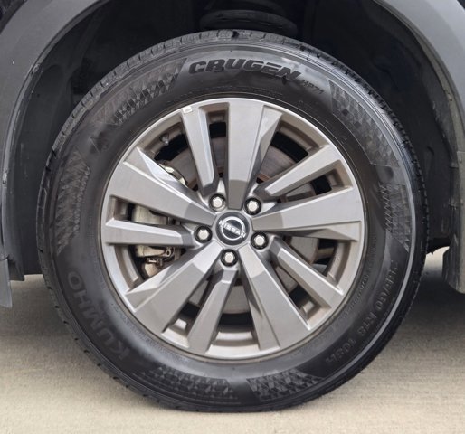 Used 2024 Nissan Pathfinder S image 20